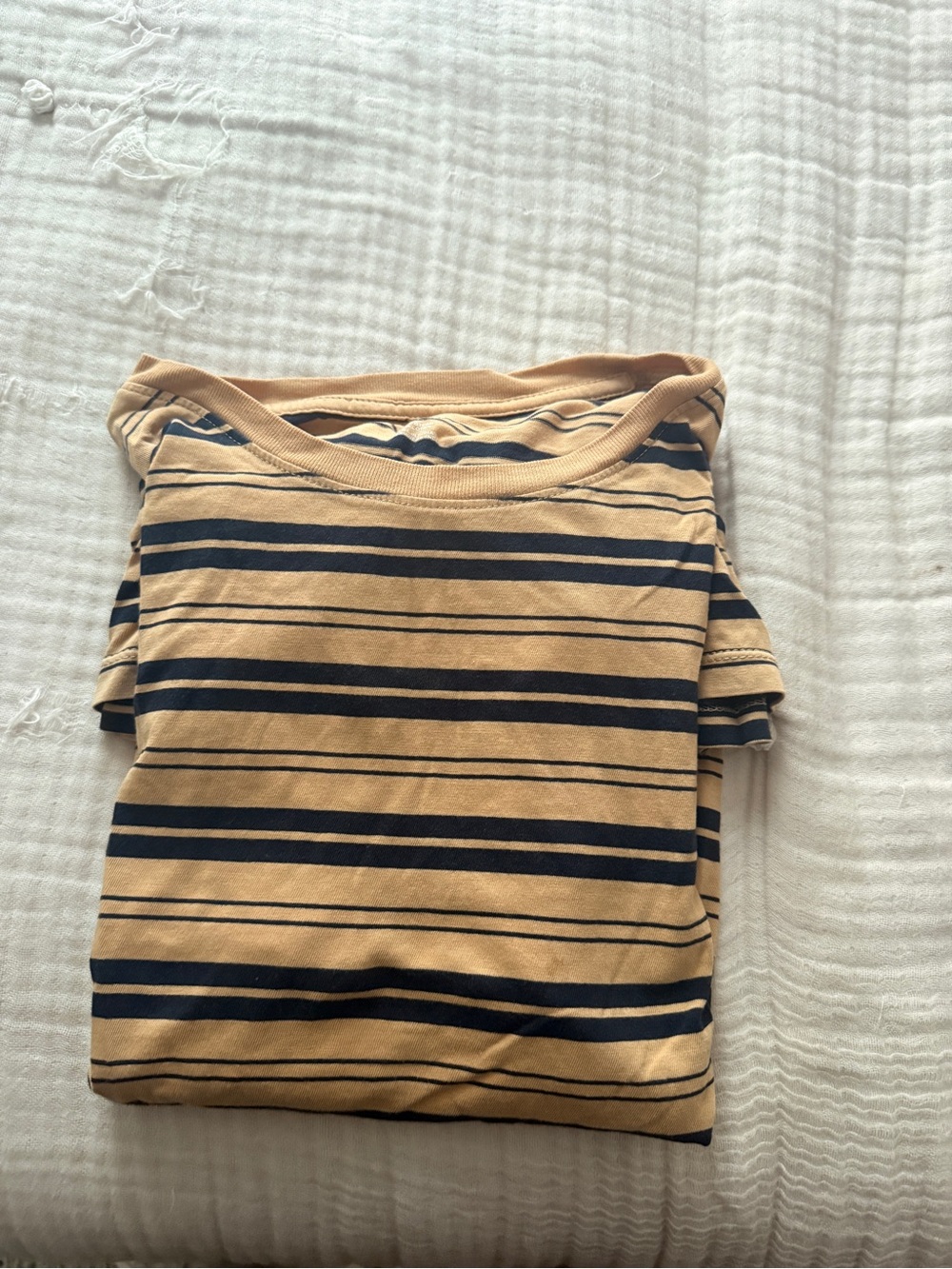 Club Monaco Short Sleeve Tee in Mustard and Navy